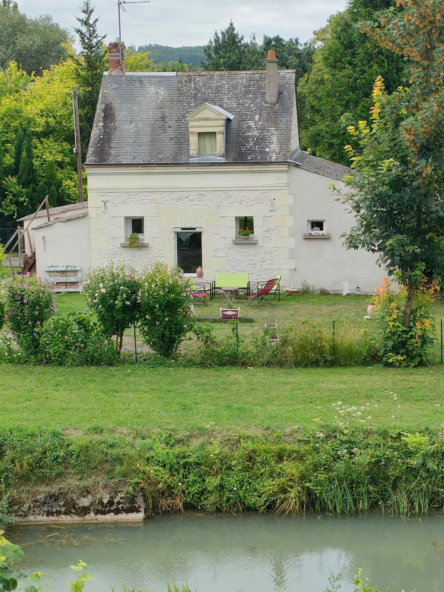 Petite Maison Au Bord Du Canal, 8' Zoo De Beauval, Pmr Noyers-sur-Cher Exteriör bild